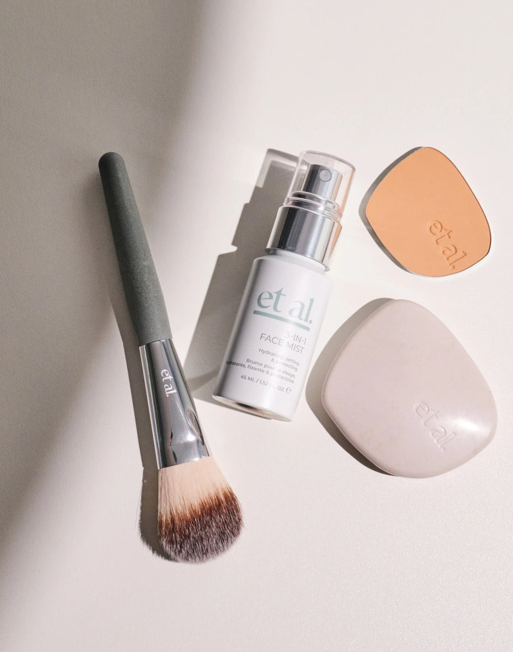 Powder Foundation Make Up Kit